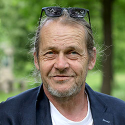 Marek Douša
